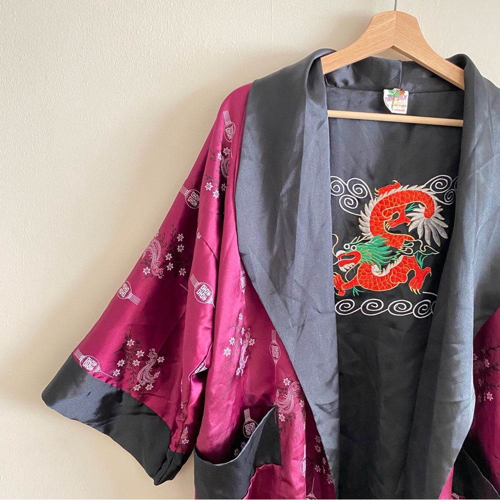 VINTAGE Japanese Silk Dragon Embroidered Kimono - L - Picture 14 of 16